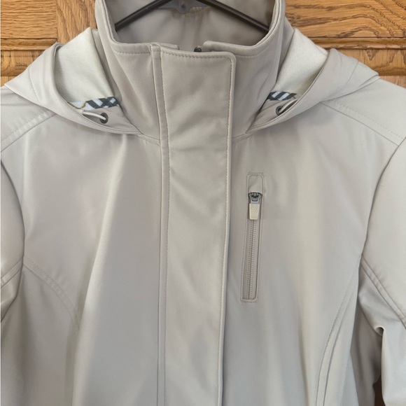 Athleta Women's Trench Coat in Tan! - Picture 8 of 13